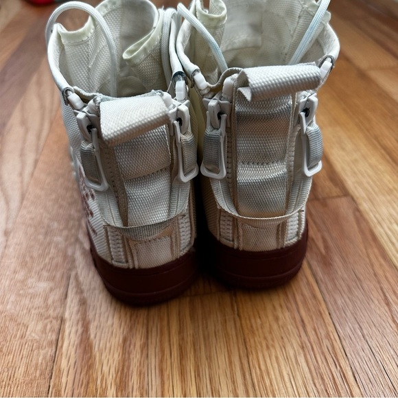 Nike SF Air Force 1 Mid Mars Stone Sneakers Shoes Ivory Red Retro Men’s Size 8.5 - Picture 5 of 14